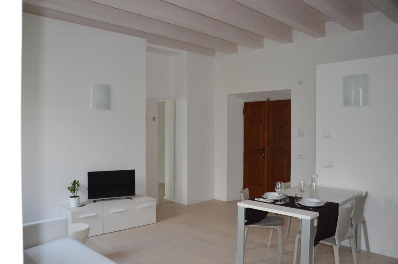 Palazzo Oltre Apartment Arco Cameră foto
